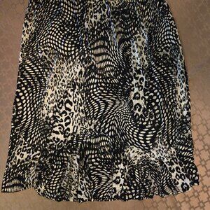 Southern Lady Black and White Print Flare Midi Pull on Skirt, 1X